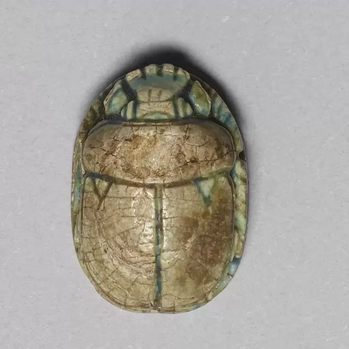 amuleto para escaravelho da sorte